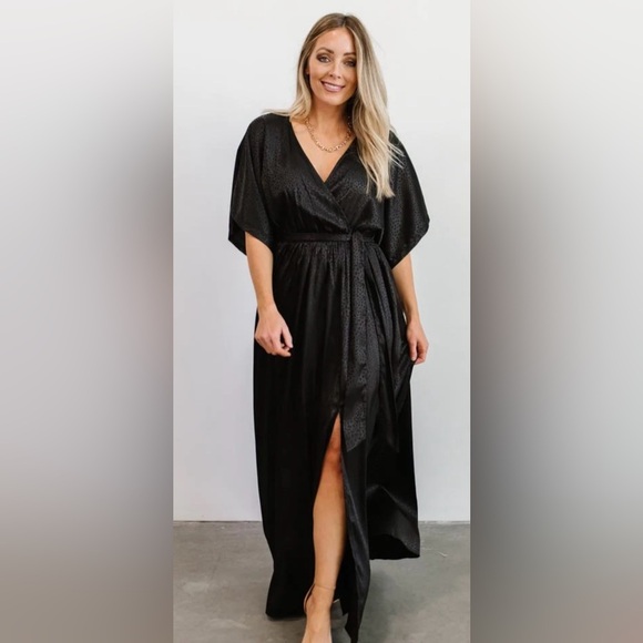 Baltic Born Savannah Print Kimono Maxi Dress, size medium.  NWT - Picture 1 of 6